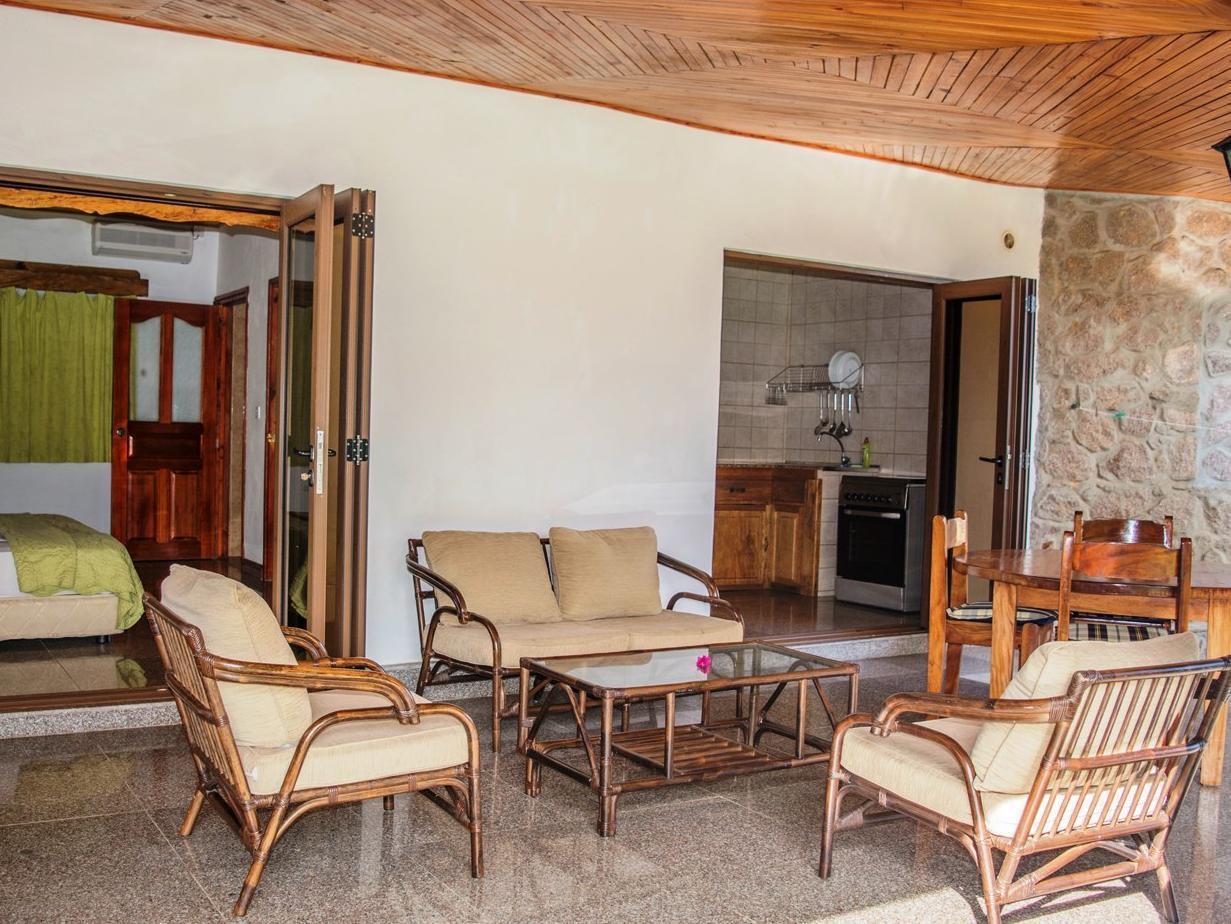 Anse Soleil Resort Baie Lazare  외부 사진